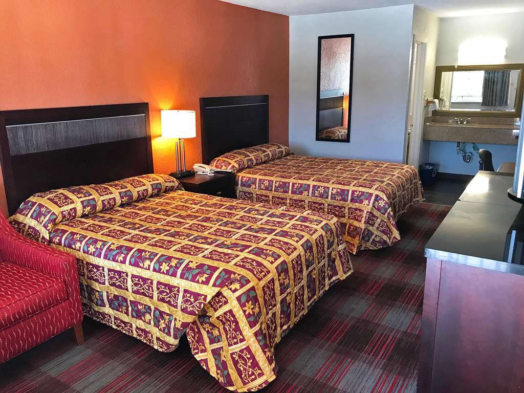 Americas Best Value Inn Richmond South Bellwood Habitación foto